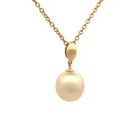 18K Yellow Gold South Sea Cultured 10 - 11mm Pearl and Diamond Pendant