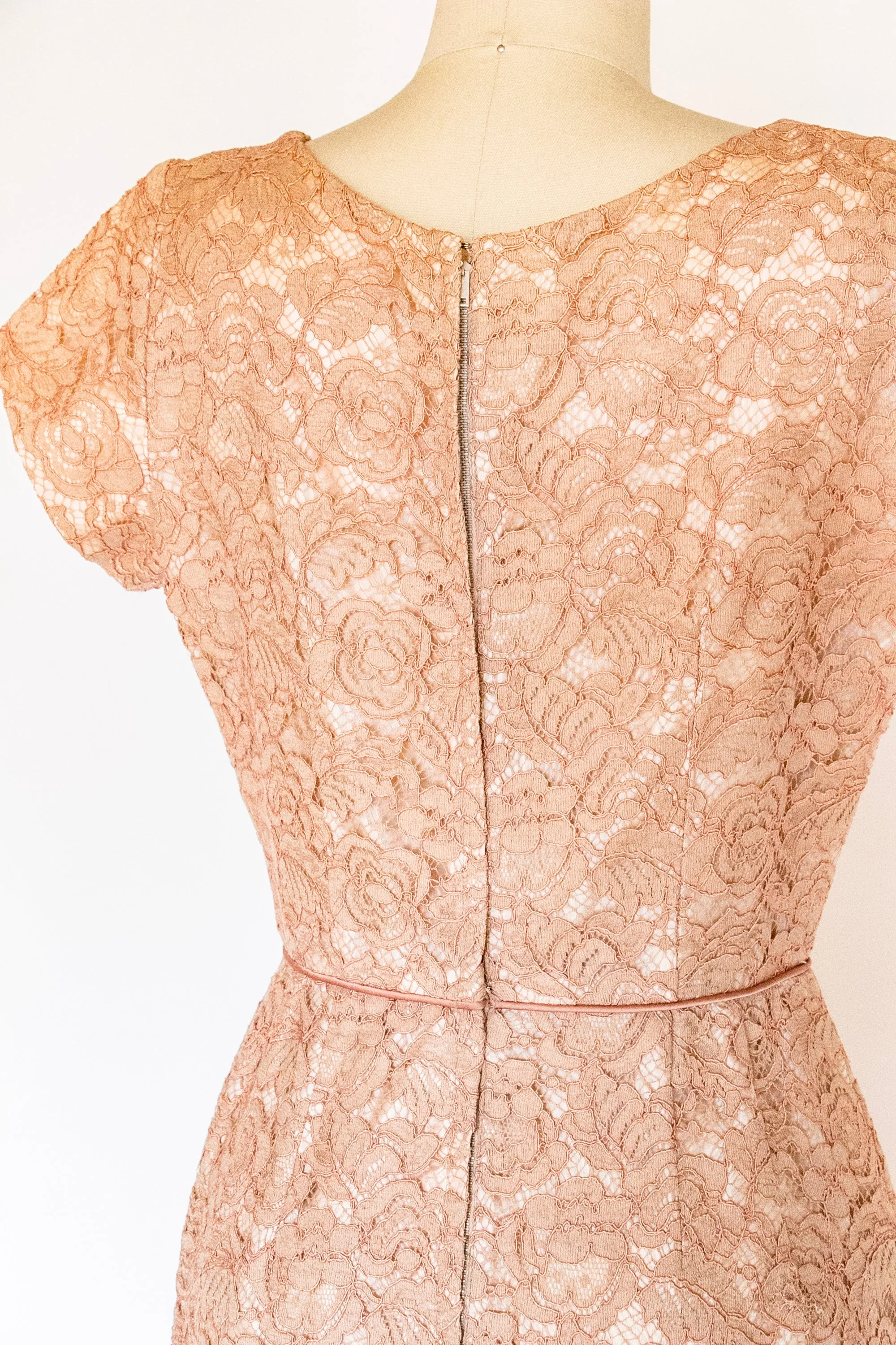 1950s Dress Beige Champagne Lace S/M