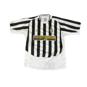 2003-04 White   Black Nike Juventus Tee - Extra Large