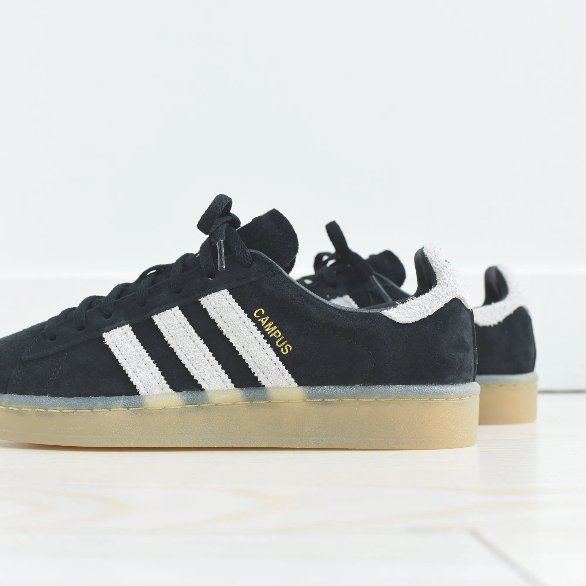 adidas Originals WMNS Campus - Core Black / Grey / Gum