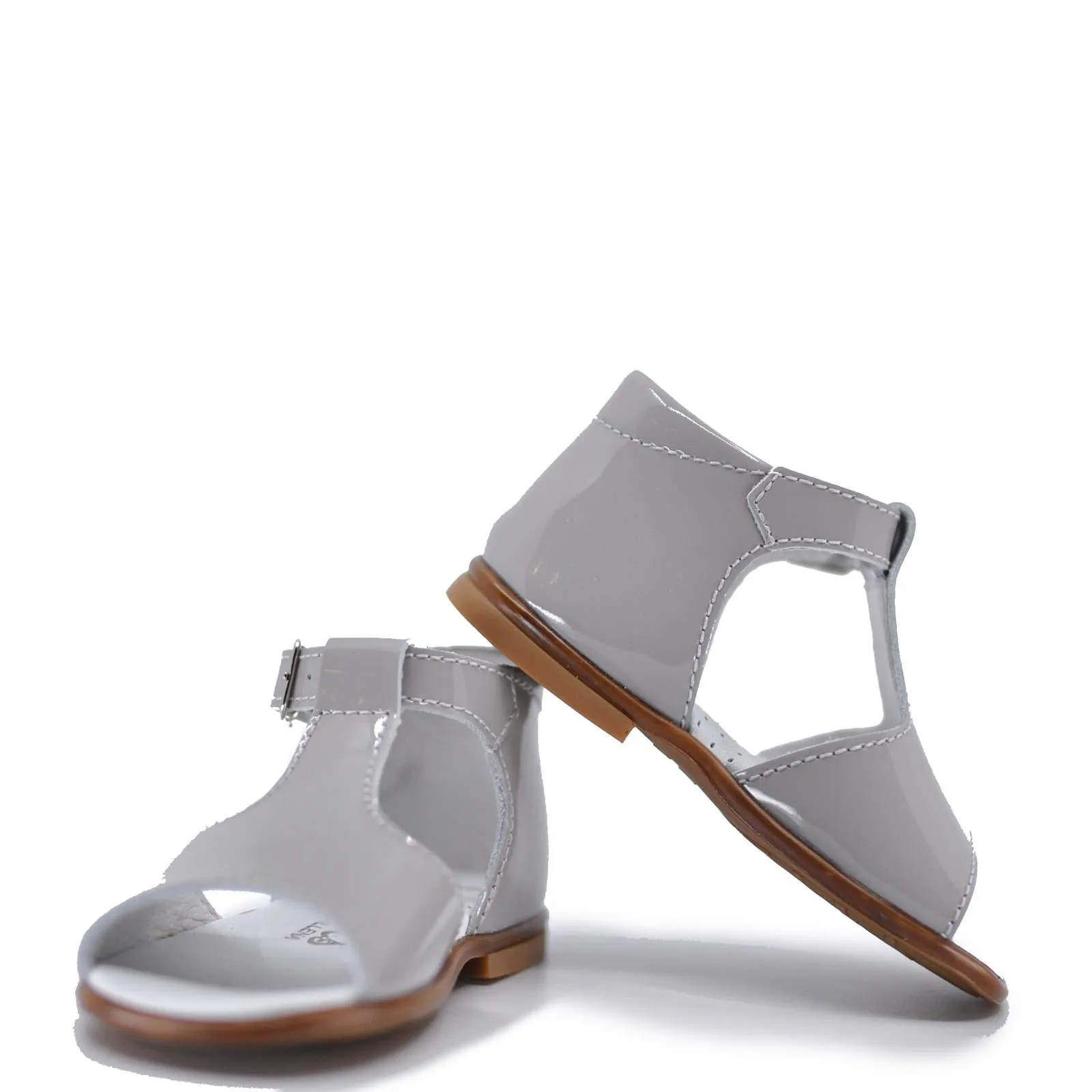 Beberlis Gray Patent T-Strap Sandal