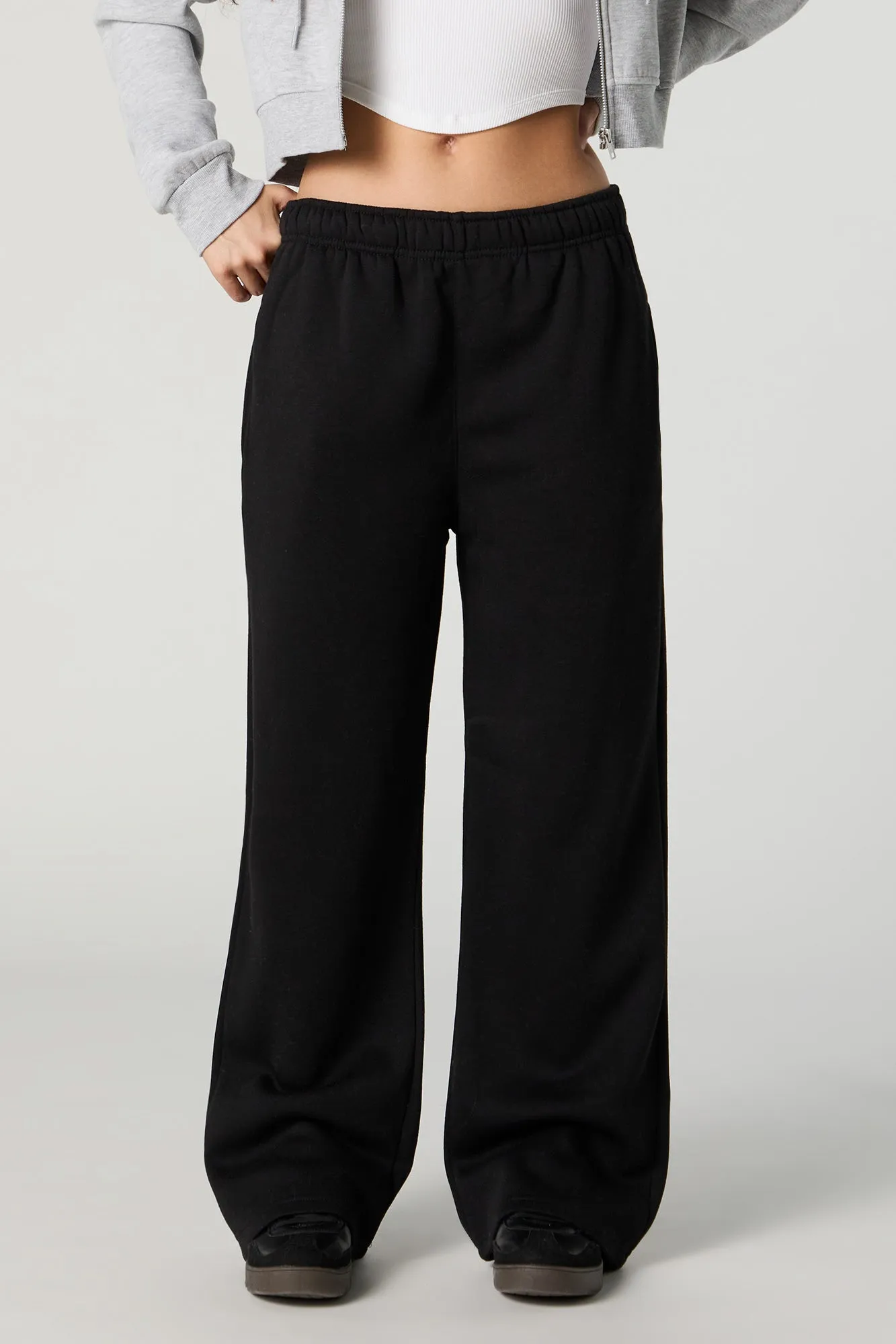 Fleece Wide Leg Varsity Sweatpant