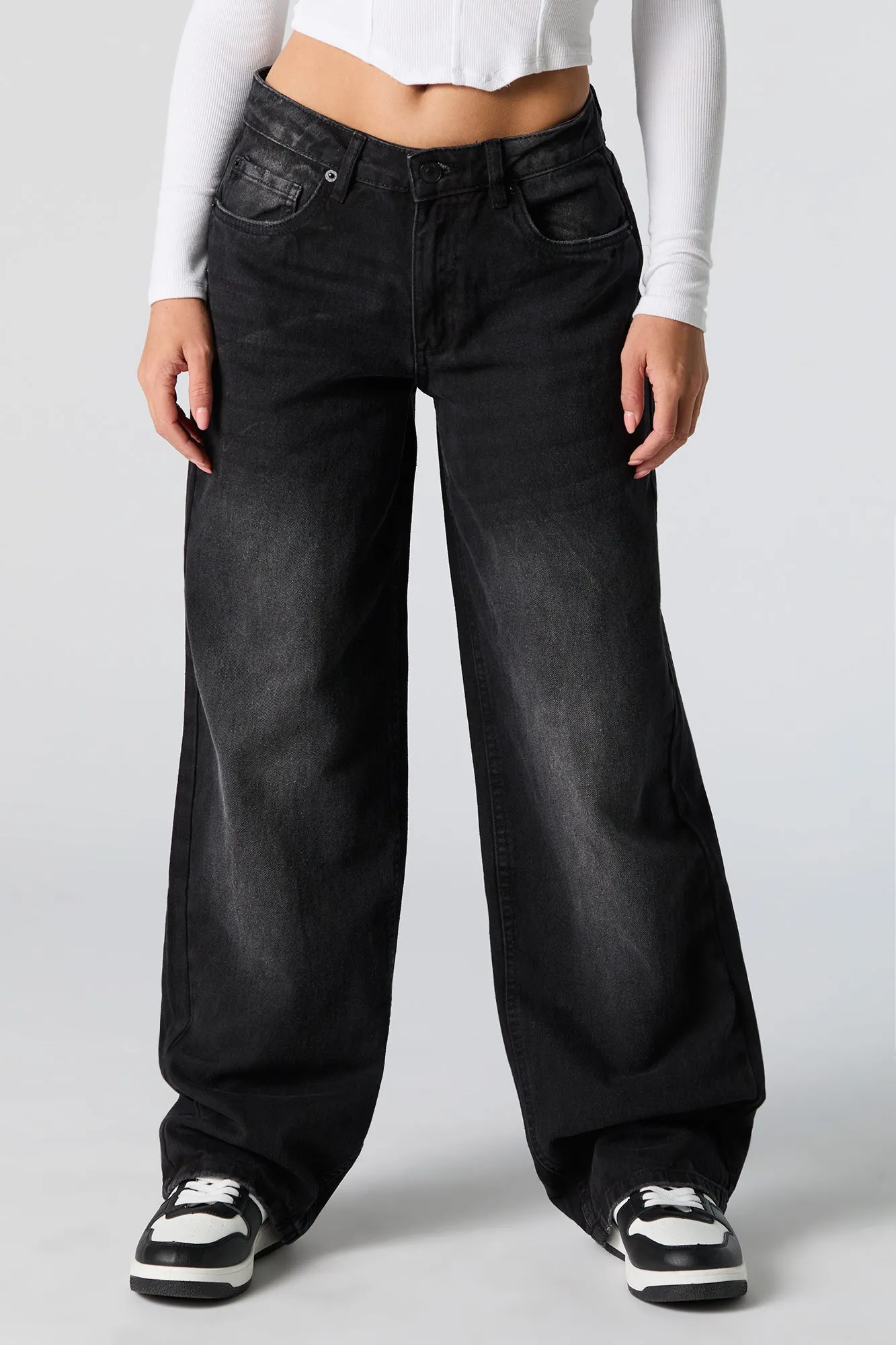 Low Rise Baggy Jean