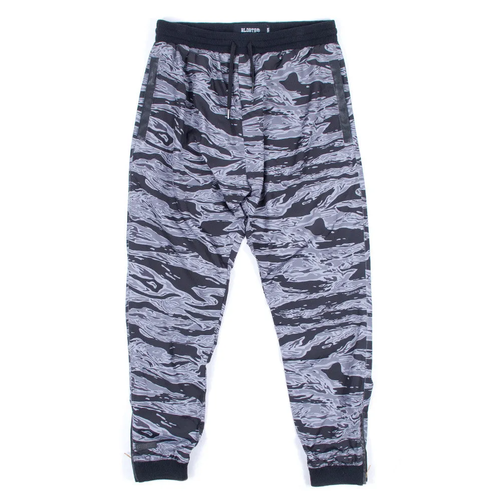 Resistance Windpants - Black Tiger Camo