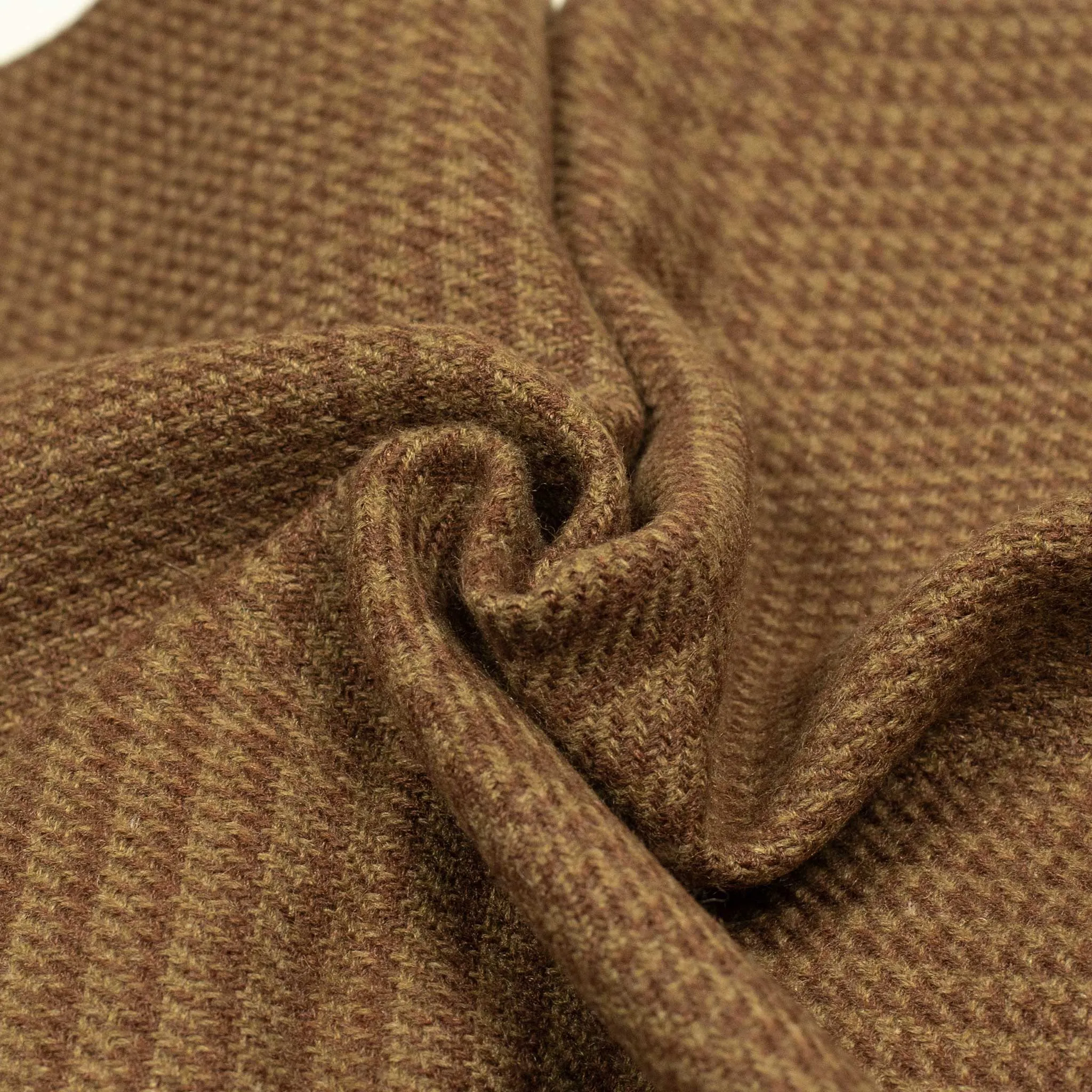 Russet Leaf throw blanket in chestnut glencheck wool and silk mix