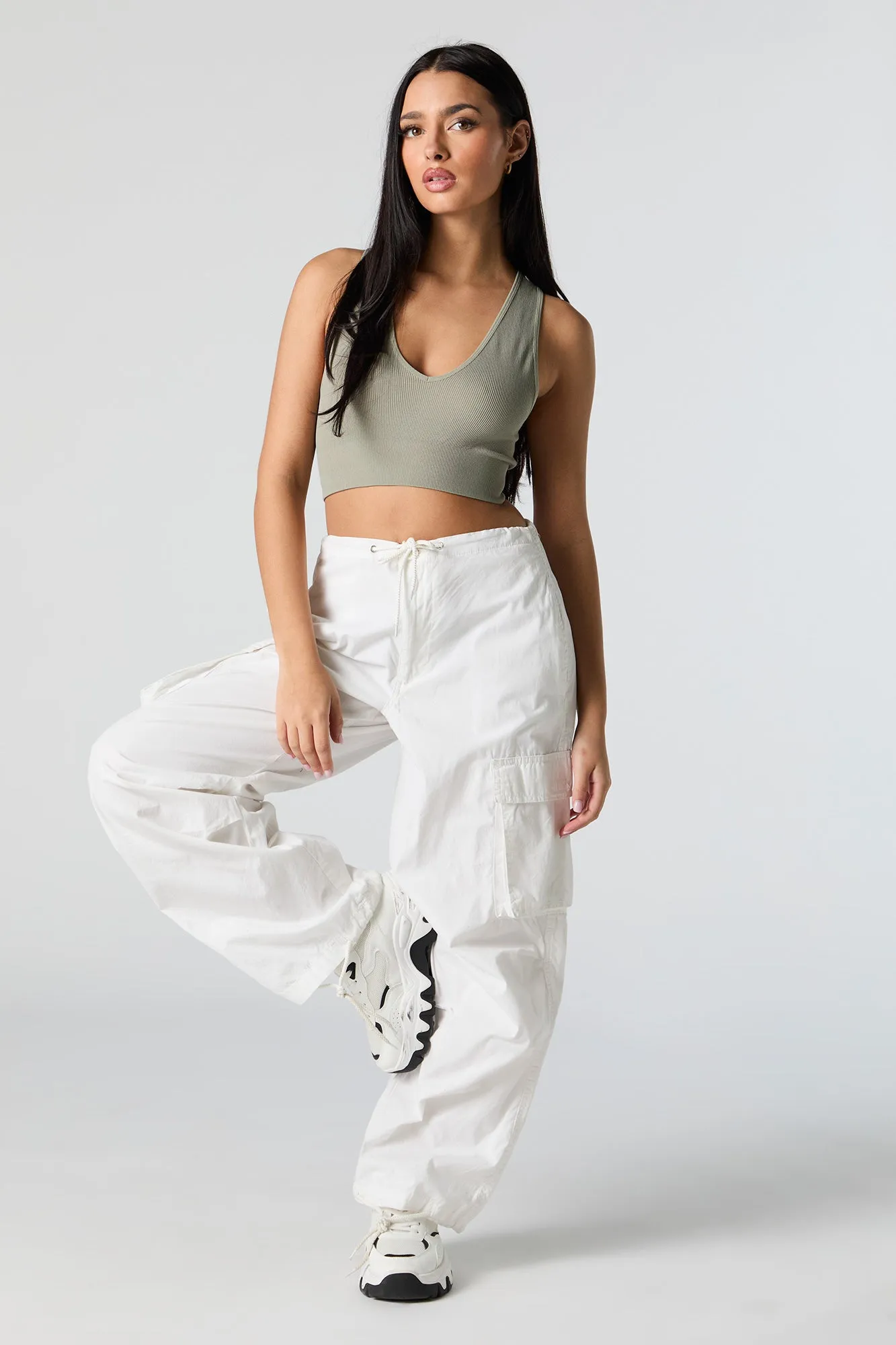 Seamless Ribbed V-Neck Cropped Tank