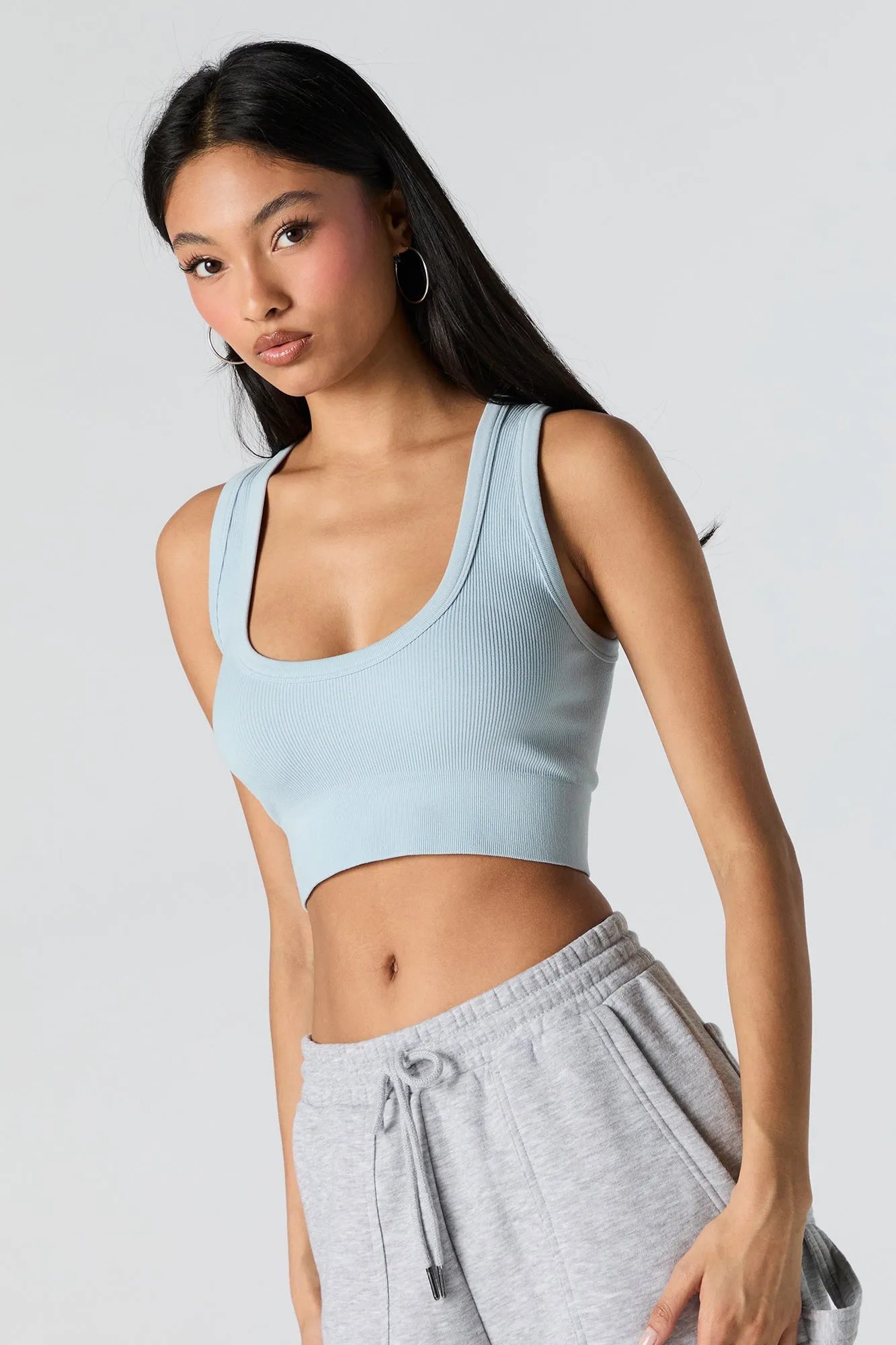 Seamless Ultra Scoop Neck Cropped Tank